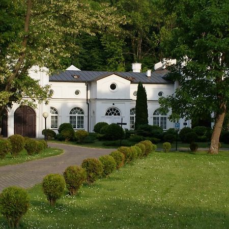 Roskosz Zespol Dworsko Parkowy Bed & Breakfast Biała Podlaska Exterior foto