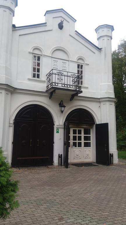 Roskosz Zespol Dworsko Parkowy Bed & Breakfast Biała Podlaska Exterior foto